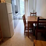 Altbau-schmuckstueck An Der Karli Mit Riesigem Balkon * Leipzig